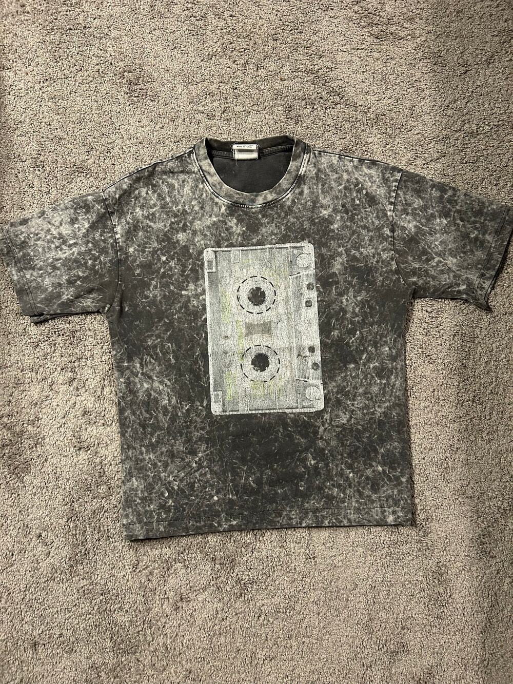 Zara Mens Acid Wash Cassette Tape Vintage Style Graphic T-Shirt Gray Size Medium